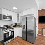 Shadyside, Pittsburgh, Modern And Bright 1 Bedroom Unit4 With Free Parking