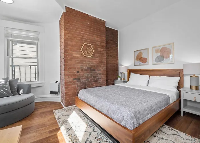 Shadyside, Pittsburgh, Modern And Bright 1 Bedroom Unit4 With Free Parking