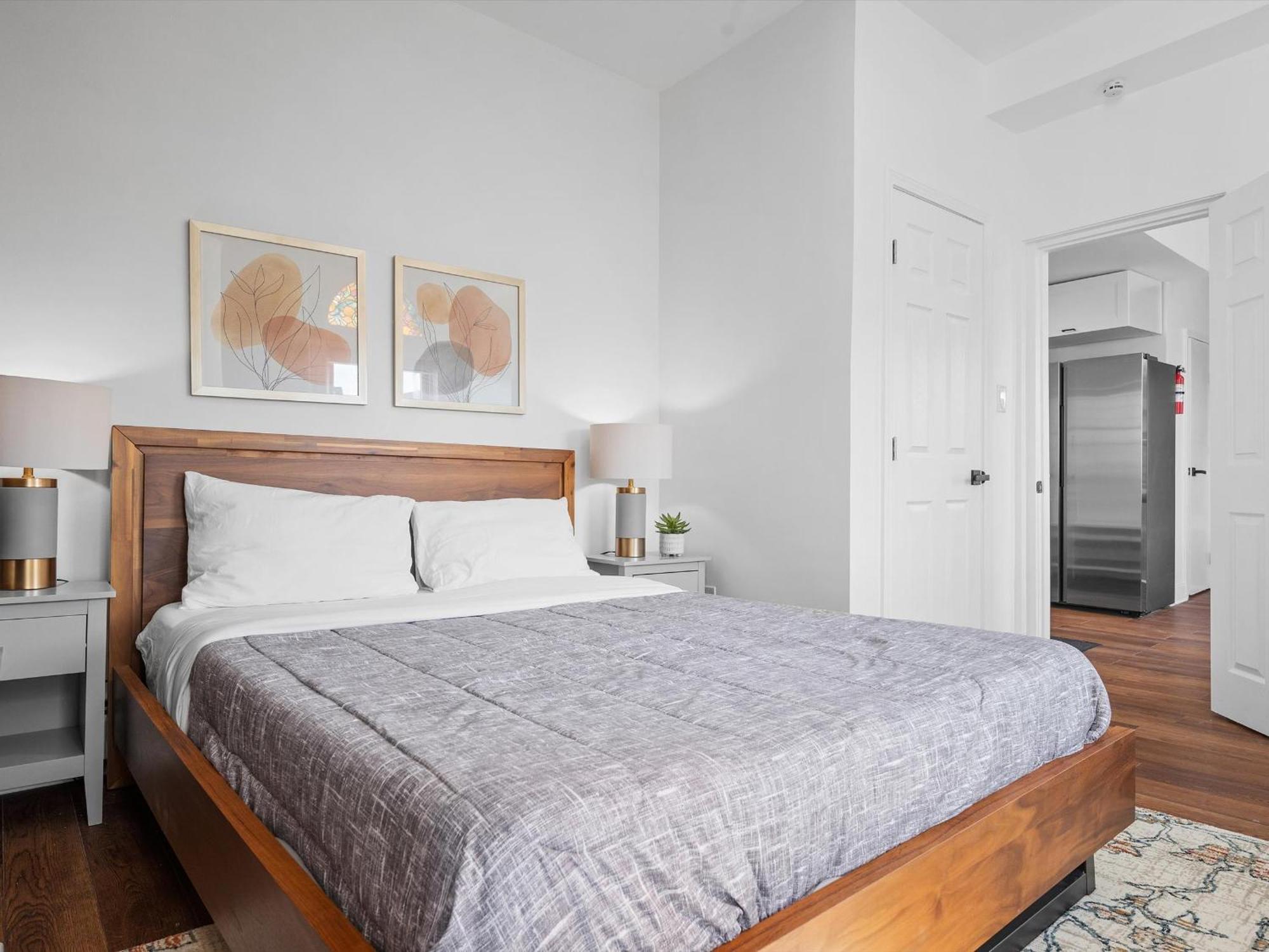 Shadyside, Pittsburgh, Modern And Bright 1 Bedroom Unit4 With Free Parking