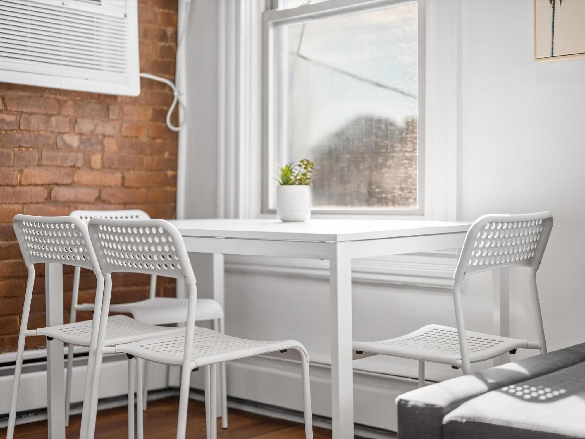 Apartment Shadyside, Pittsburgh, Modern And Bright 1 Bedroom Unit4 With Free Parking *