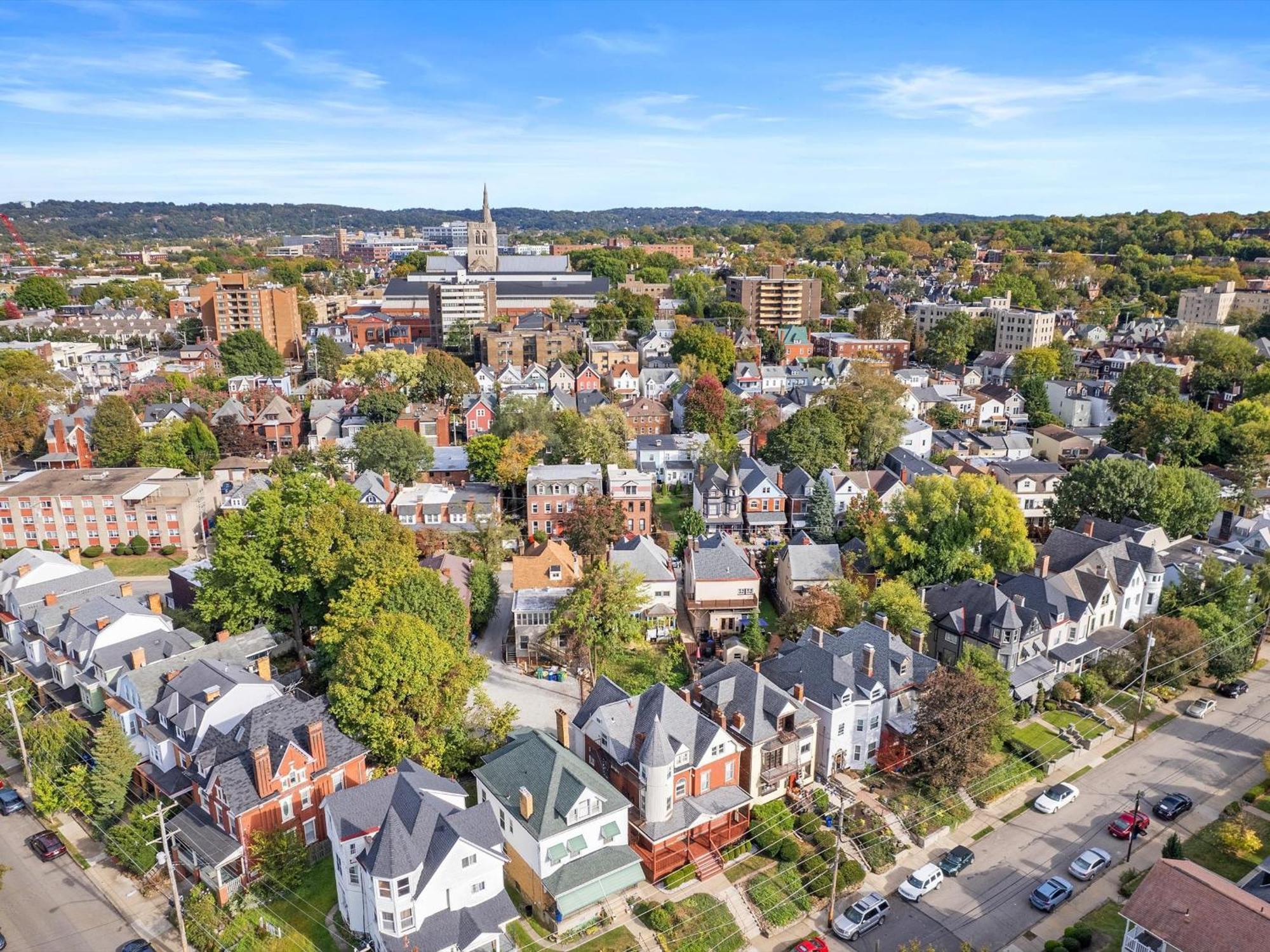 Apartment Shadyside, Pittsburgh, Modern And Bright 1 Bedroom Unit4 With Free Parking Pittsburgh